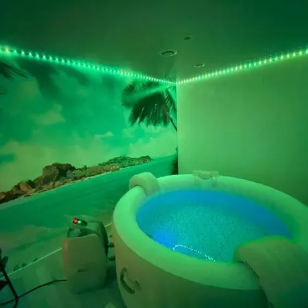 Apartamento Sparadisejacuzzi *